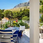 Pensión Skalinada Sea View 3*