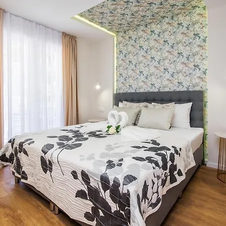 Skalinada Sea View 3*