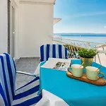 Skalinada Sea View 3*